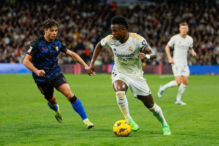 关于马德里竞技客场战胜塞维利亚,豪取三分的信息 关于马德里竞技客场战胜塞维利亚,豪取三分的信息