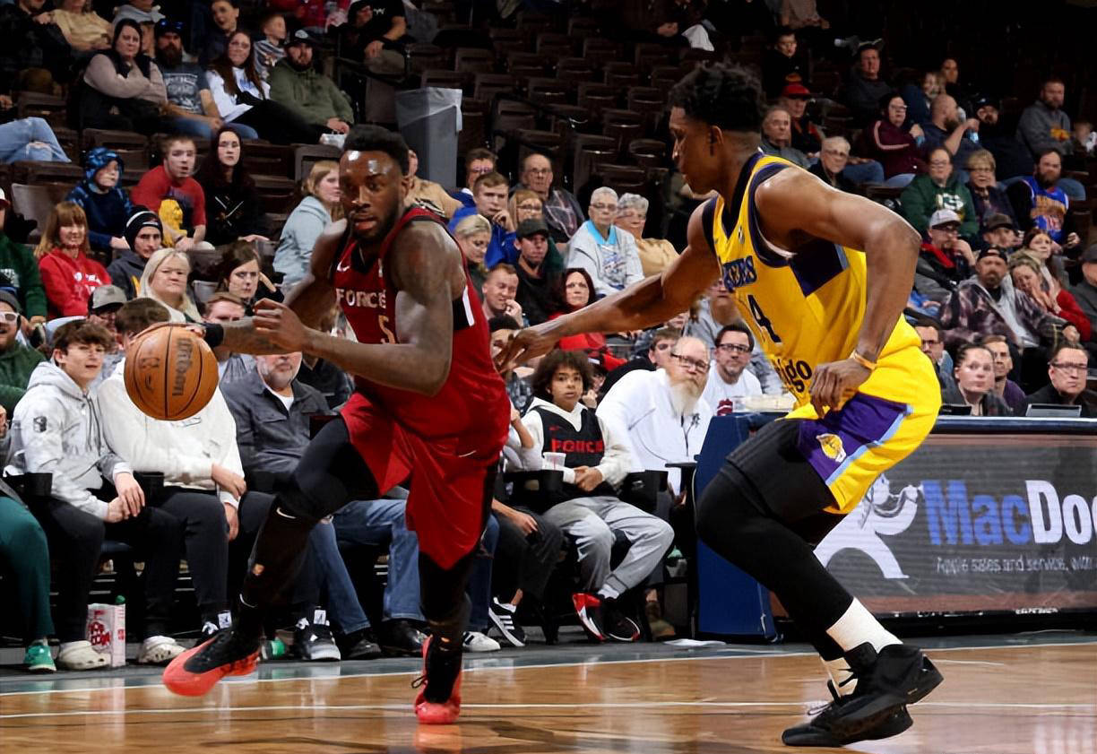 开拓者队换帅效果显著,重振士气取胜的简单介绍 开拓者队换帅效果显著,重振士气取胜的简单介绍