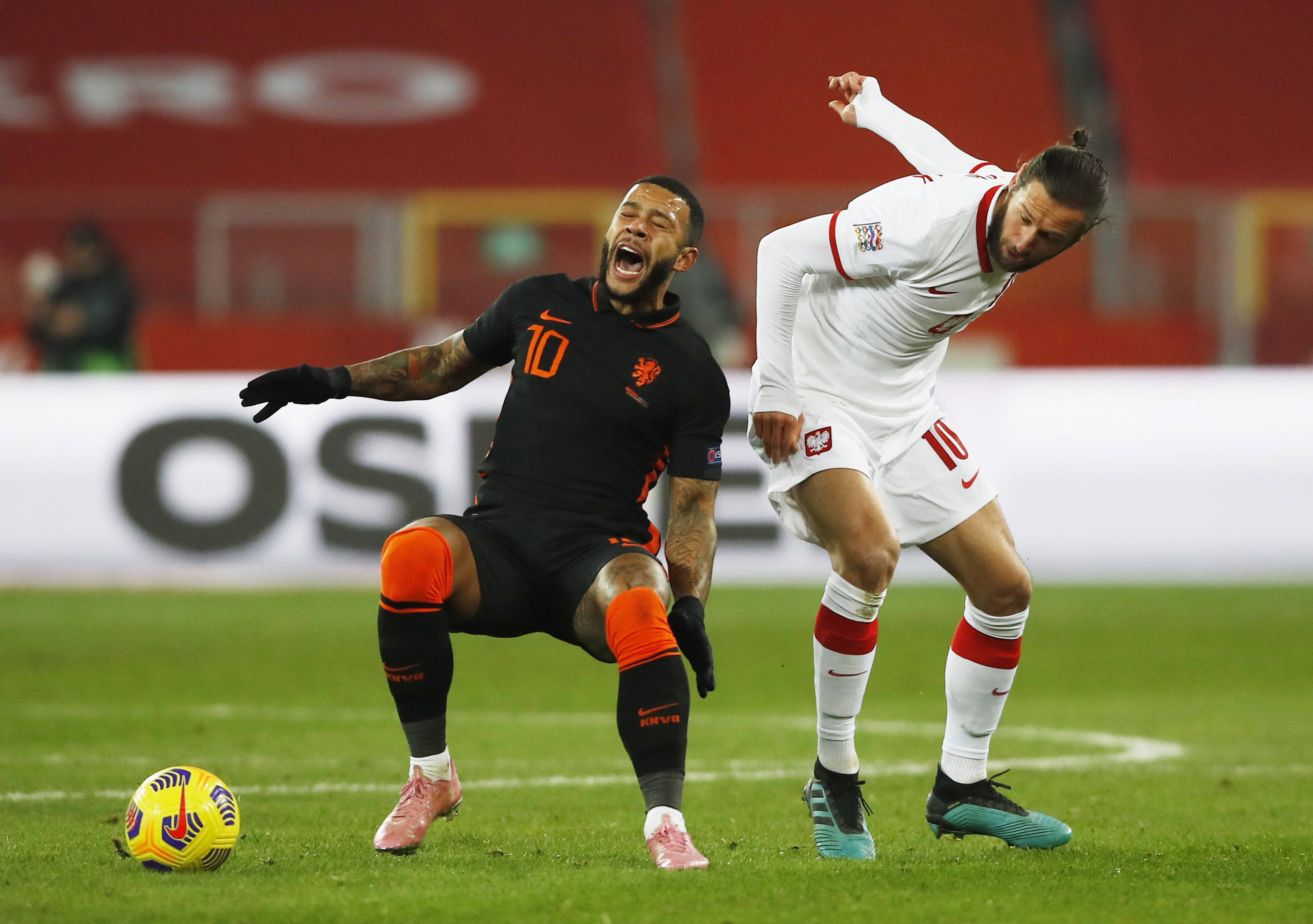 开云APP-荷兰队取得胜利，争夺欧洲杯资格