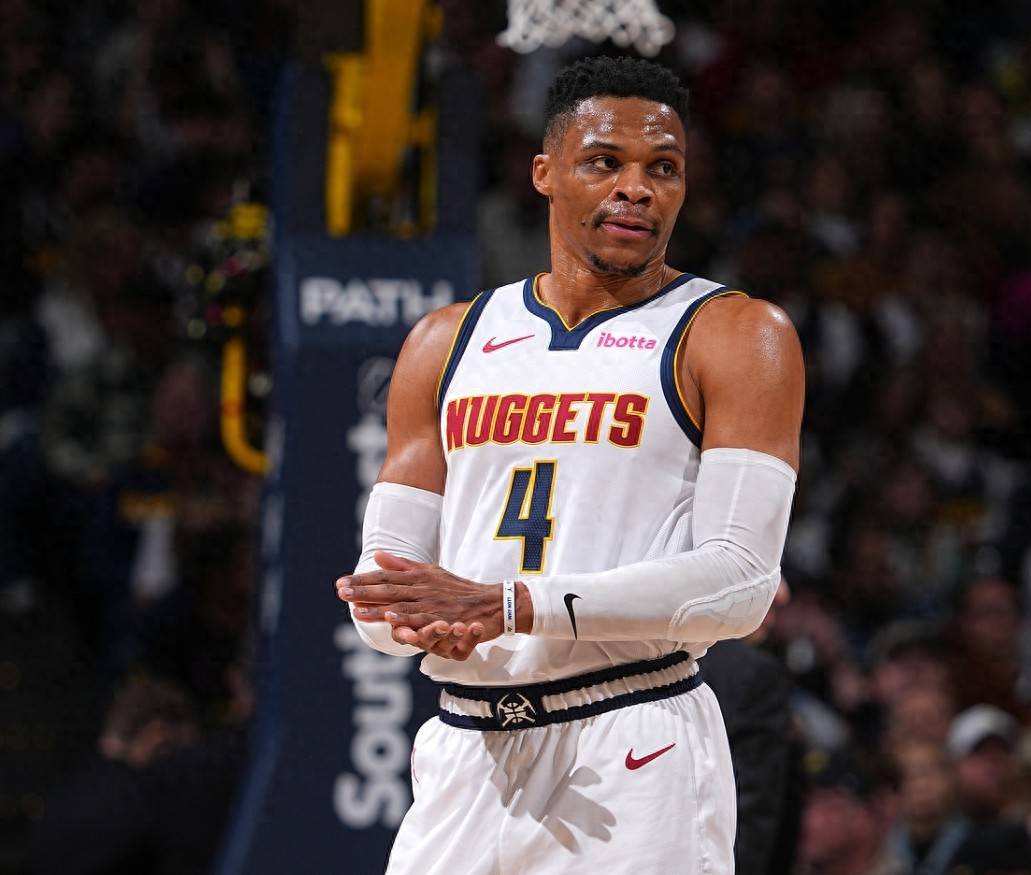 关于雷霆陷入低谷,威少发声团队急需调整!的信息 关于雷霆陷入低谷,威少发声团队急需调整!的信息