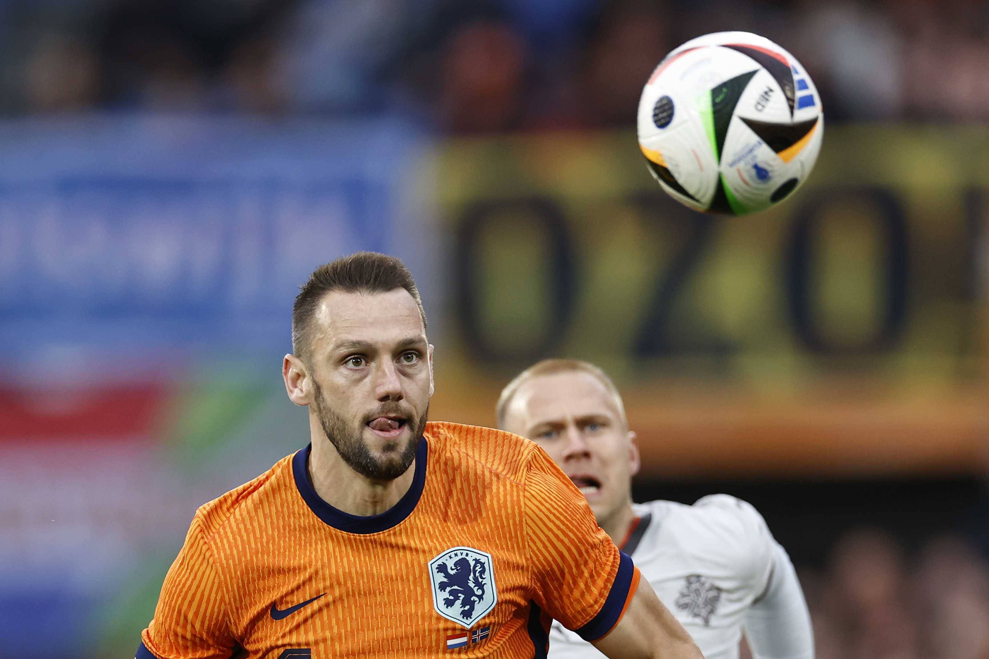 弗赖堡队在比赛中表现出色,成功取得胜利 弗赖堡队在比赛中表现出色,成功取得胜利