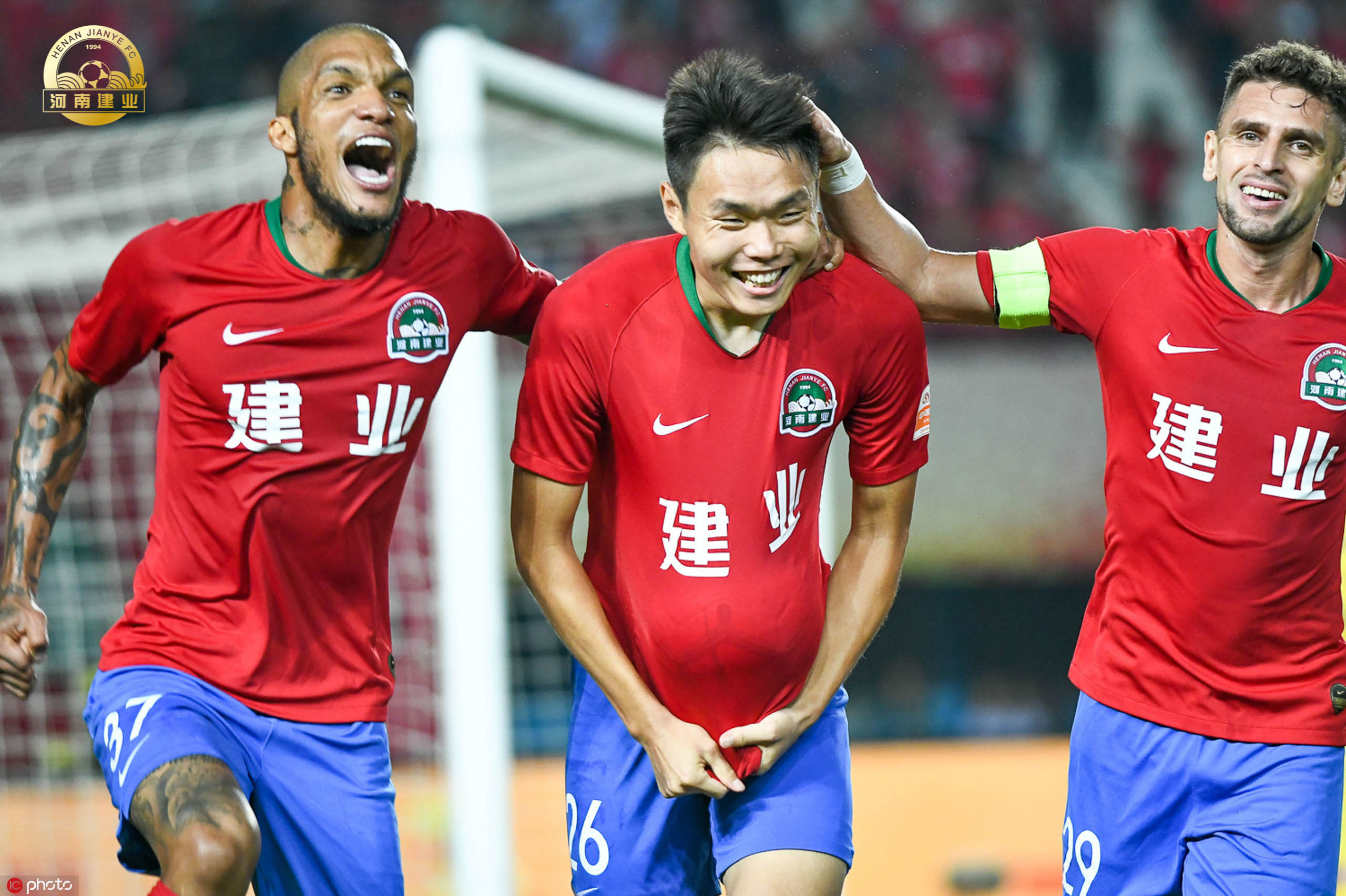 关于河南建业客场失利,积分榜前列位置有所下滑的信息 关于河南建业客场失利,积分榜前列位置有所下滑的信息