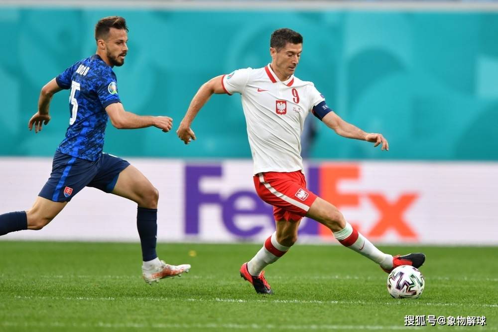 挑战巅峰!欧预赛比赛备受关注,豪情万丈 挑战巅峰!欧预赛比赛备受关注,豪情万丈