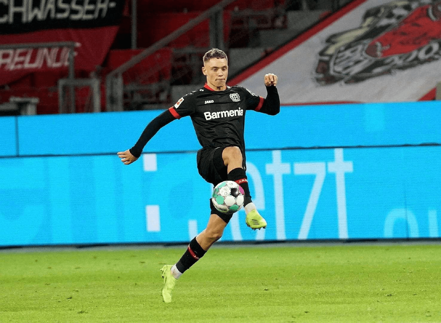 开云体育下载-关于莱比锡雄鹰客场连胜，保持良好状态的信息