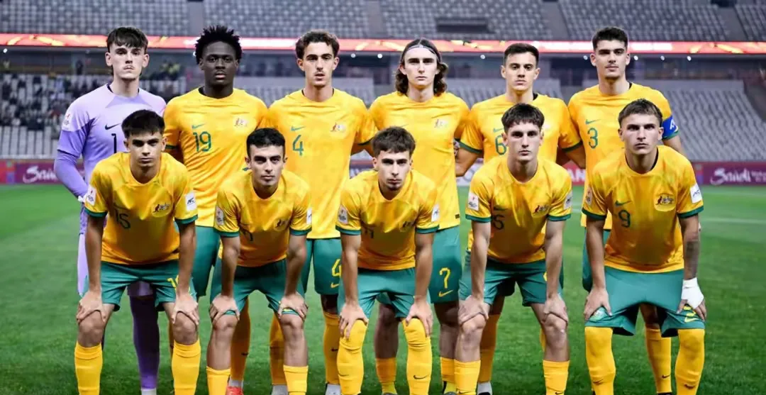 关于澳大利亚队在比赛中取得胜利晋级下一轮的信息 关于澳大利亚队在比赛中取得胜利晋级下一轮的信息