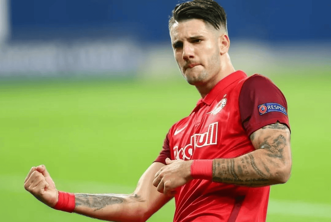 斯图加特队在比赛中展现出强大实力 斯图加特队在比赛中展现出强大实力