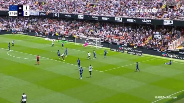 开云平台-瓦伦西亚客场大胜萨拉戈萨，取得联赛三连胜