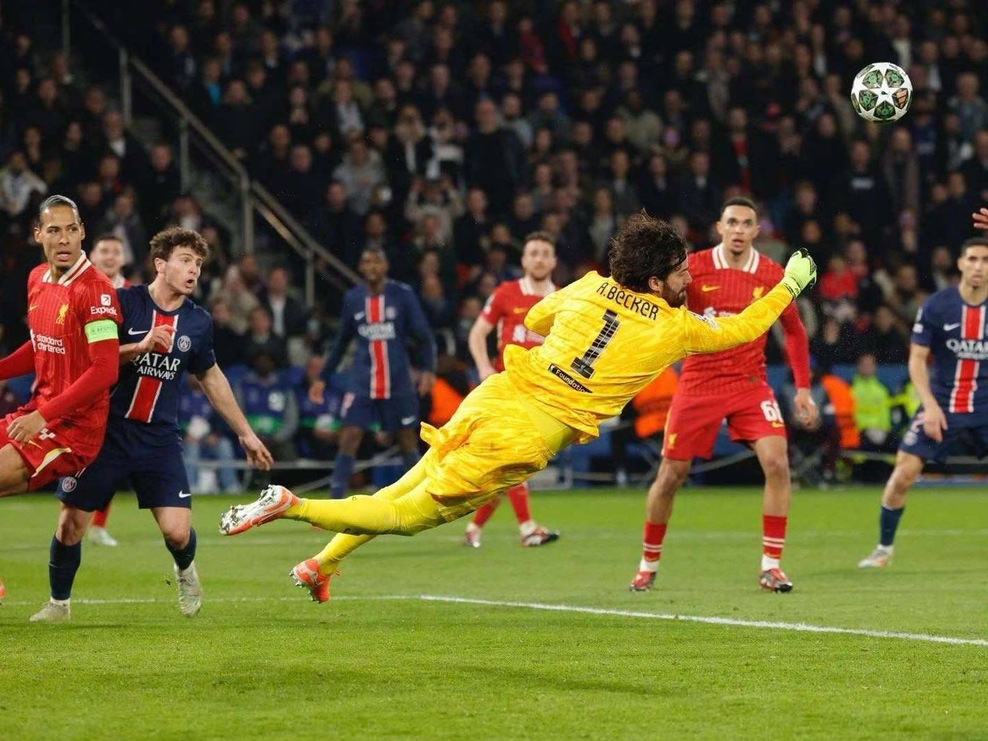 法甲焦点战：波尔多挑战巴黎，硬仗在即的简单介绍