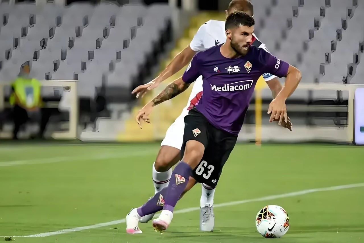 包含佛罗伦萨豪门球队士气高涨备战的词条 包含佛罗伦萨豪门球队士气高涨备战的词条