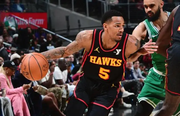 球队连胜,士气高昂向前冲刺 球队连胜,士气高昂向前冲刺