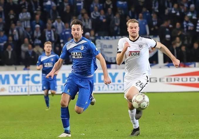 开云平台-柏林赫塔教练团队调整，球队打法再度升级