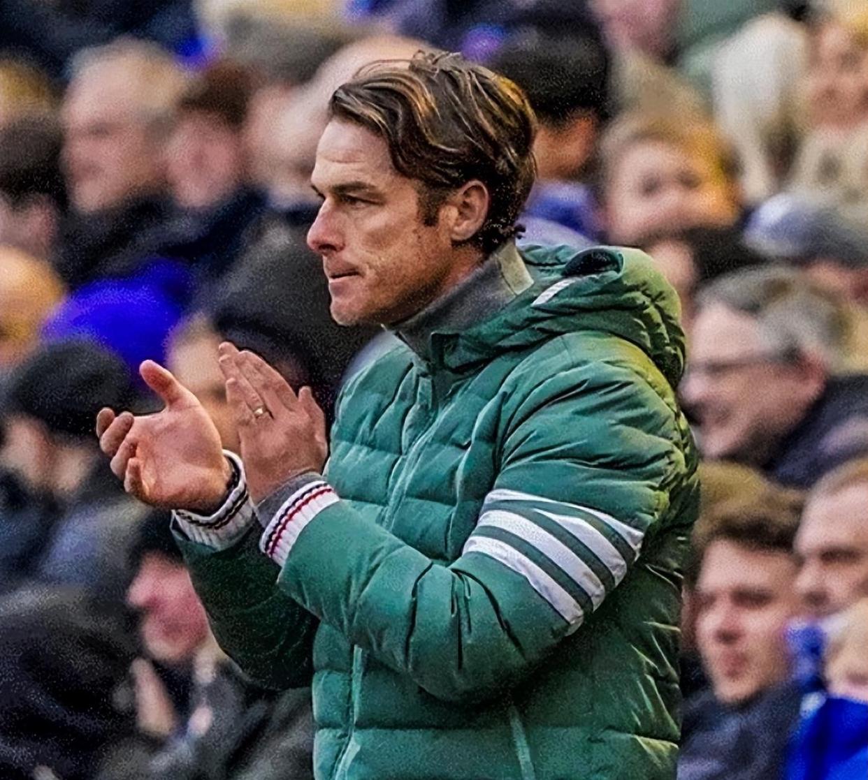 开云体育app-包含伯恩利缺少进球机会，离重回巅峰还差一步的词条