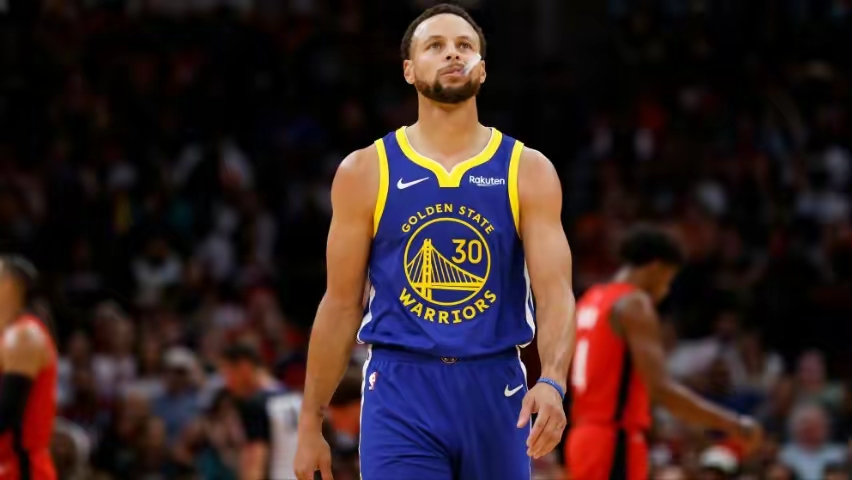 关于前场球员关键上篮,取得比分领先的信息 关于前场球员关键上篮,取得比分领先的信息