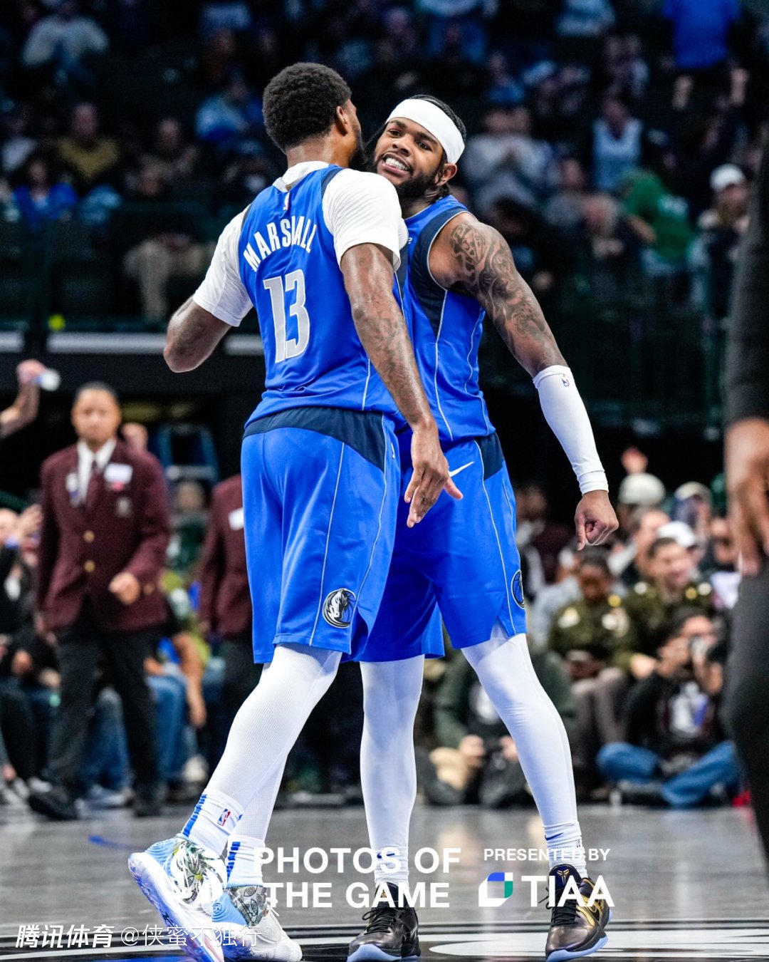 开拓者队球员合练状态火爆,备战下一场比赛 开拓者队球员合练状态火爆,备战下一场比赛