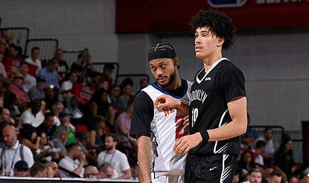 篮网遭遇惨败,进攻乏力难招架! 篮网遭遇惨败,进攻乏力难招架!