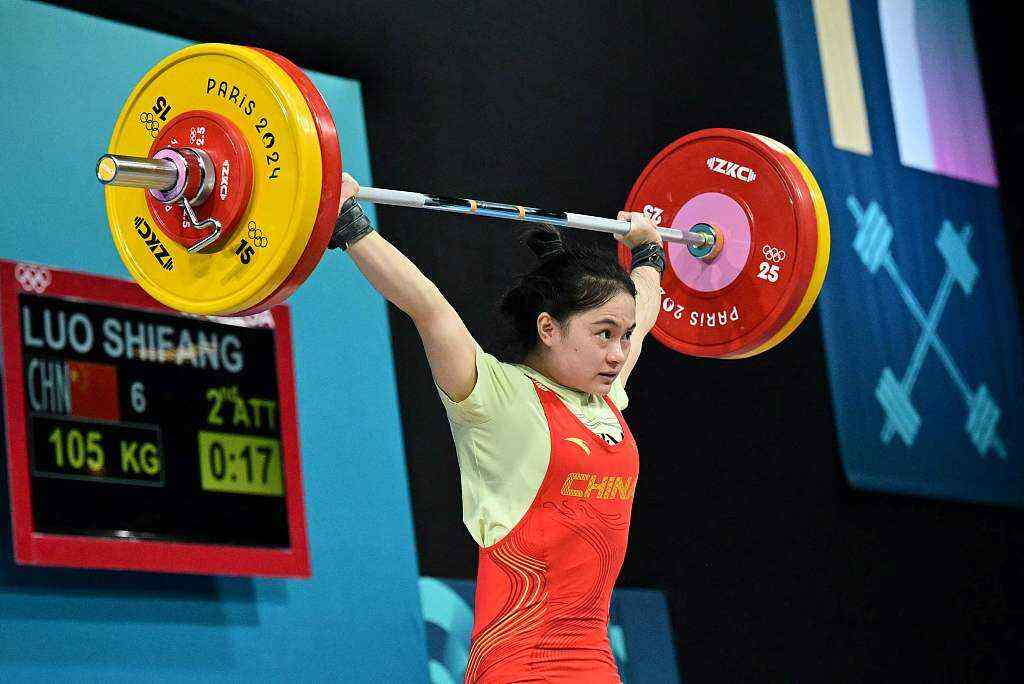 包含中国女子举重运动员的出众表现，耀眼夺目的词条
