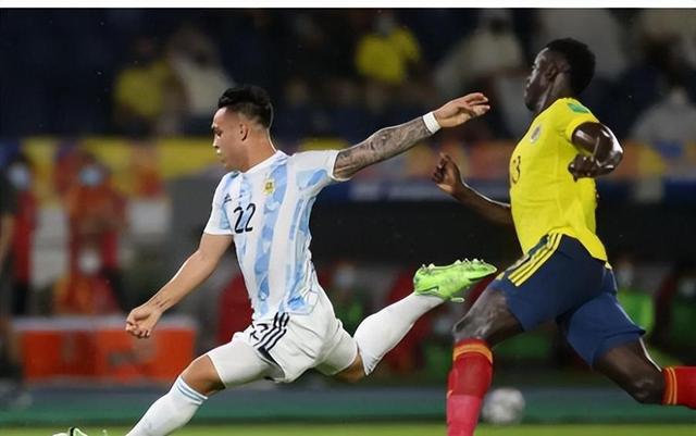 哥伦比亚队客场比赛中逆转获胜,实力强劲 哥伦比亚队客场比赛中逆转获胜,实力强劲