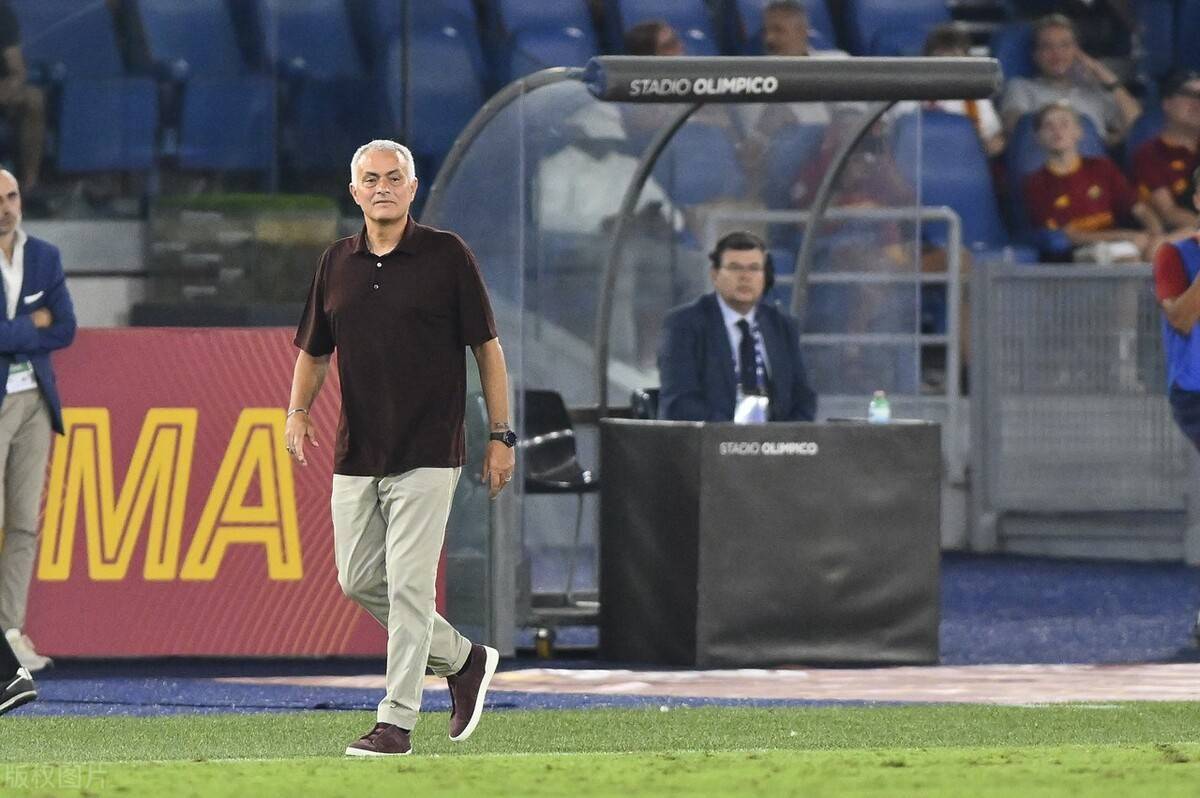 开云体育在线-关于罗马队主场失利，球迷情绪低落的信息