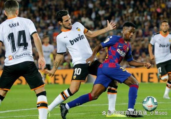 多特蒙德客场大胜,联赛争夺激烈升级 多特蒙德客场大胜,联赛争夺激烈升级