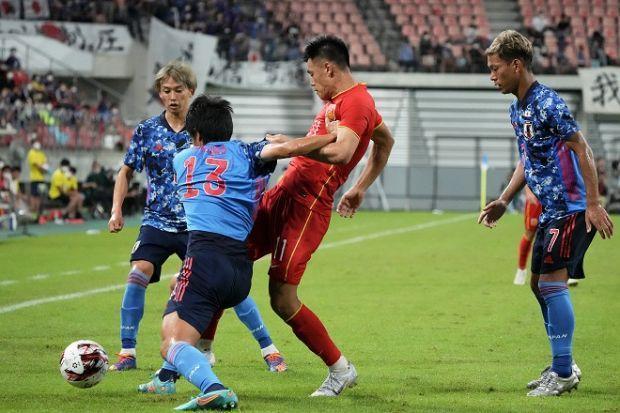 后防低迷,球队需引进新血的简单介绍 后防低迷,球队需引进新血的简单介绍