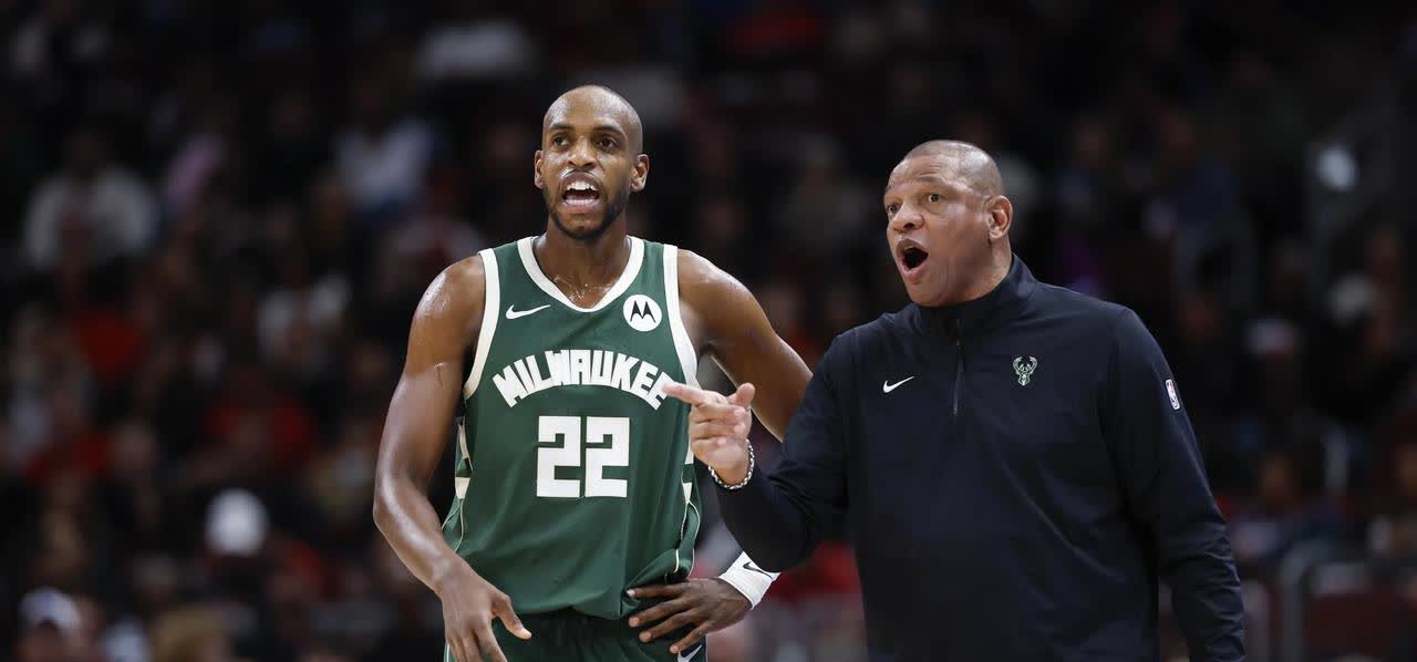 雄鹿主场战胜太阳,米德尔顿神助攻 雄鹿主场战胜太阳,米德尔顿神助攻