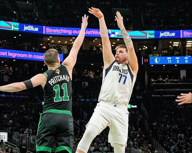 开云APP-独行侠客场不敌凯尔特人