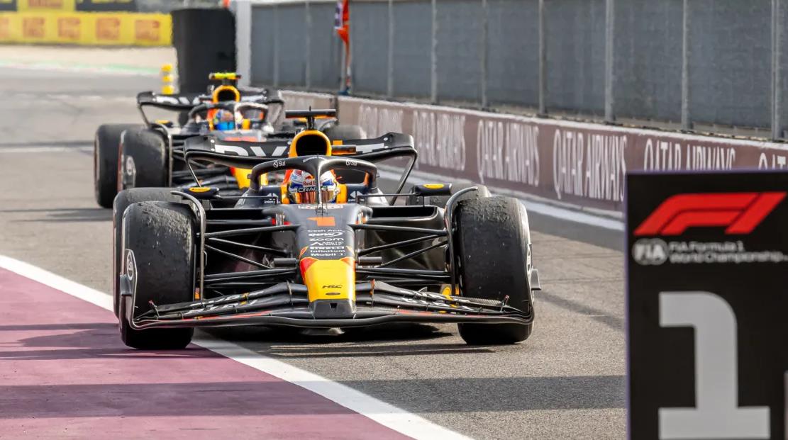 开云体育平台APP-阿斯顿马丁力克梅赛德斯，阿隆索统治全场