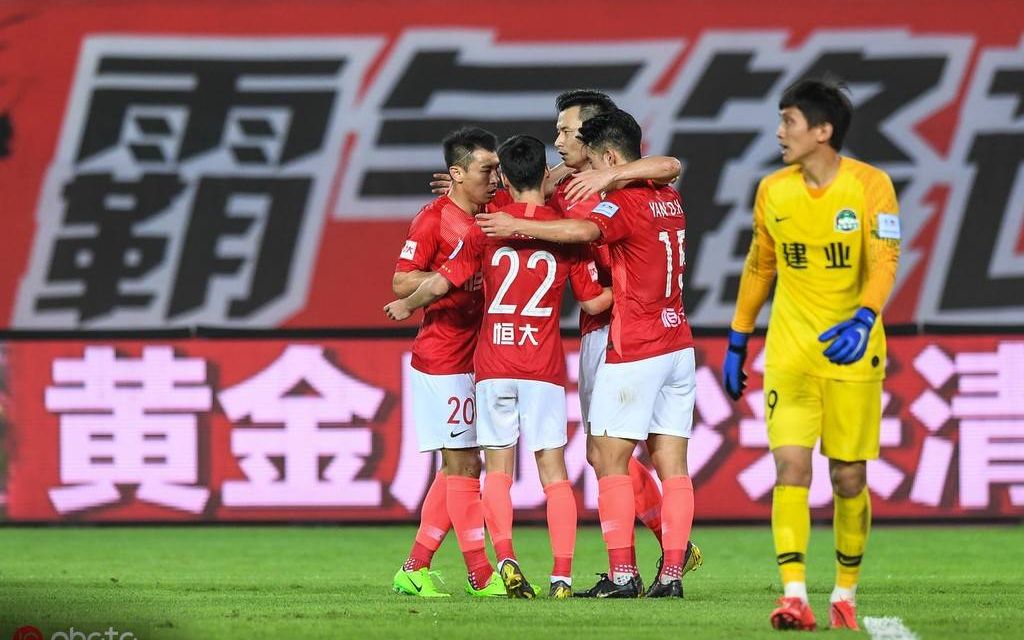 开云APP-河南建业逼平广州恒大，表现出色