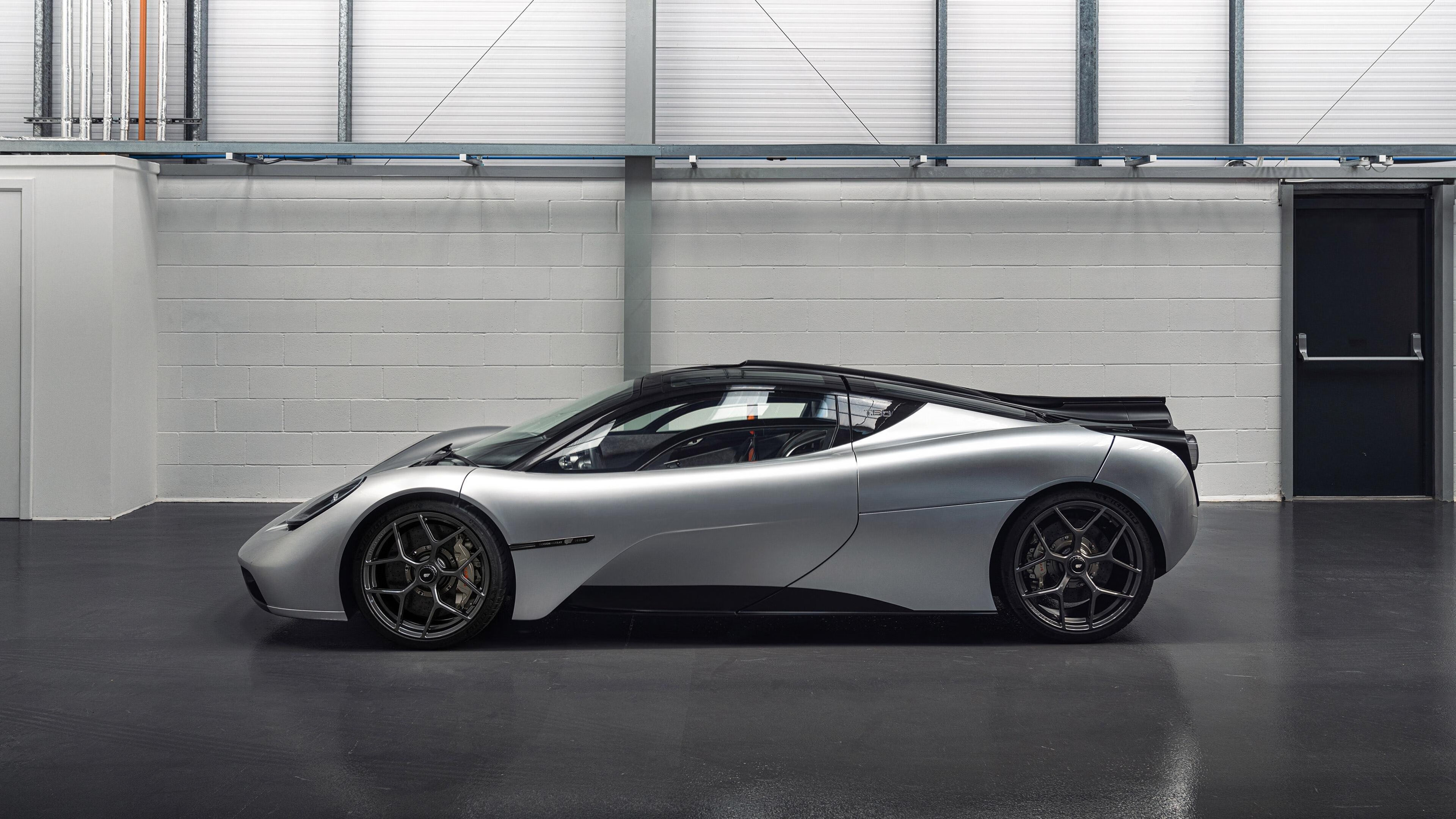 卡马文加双响炮击沉南大王,欧冠上演安氏革命续章