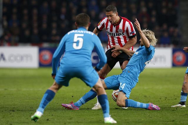 年度焦点之战焦点战，苏格兰血拼里昂